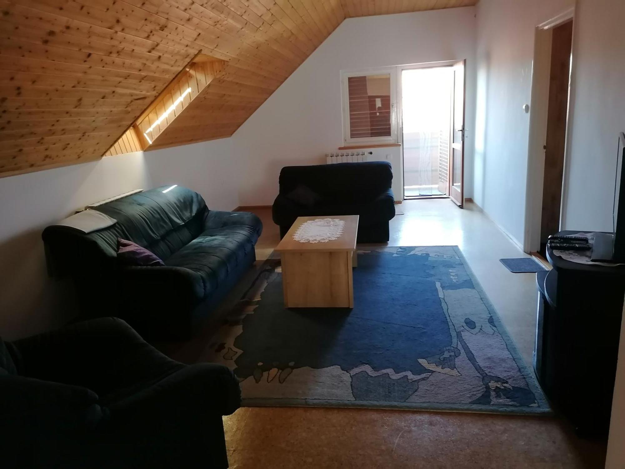 Sara Vendeghaz Apartment Balatonkeresztur Bagian luar foto